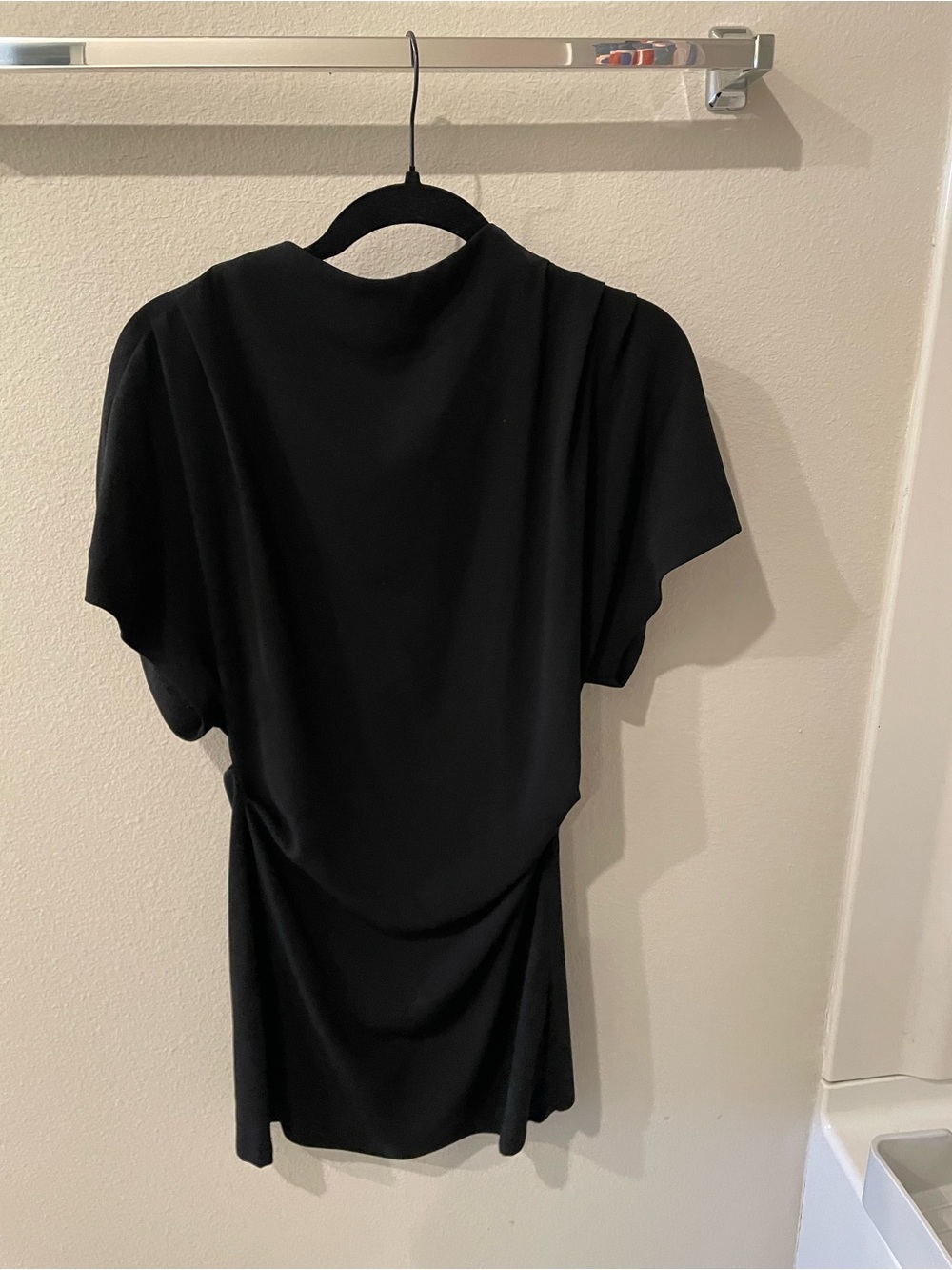 H&M Black Short-Sleeve Draped Ponte Top